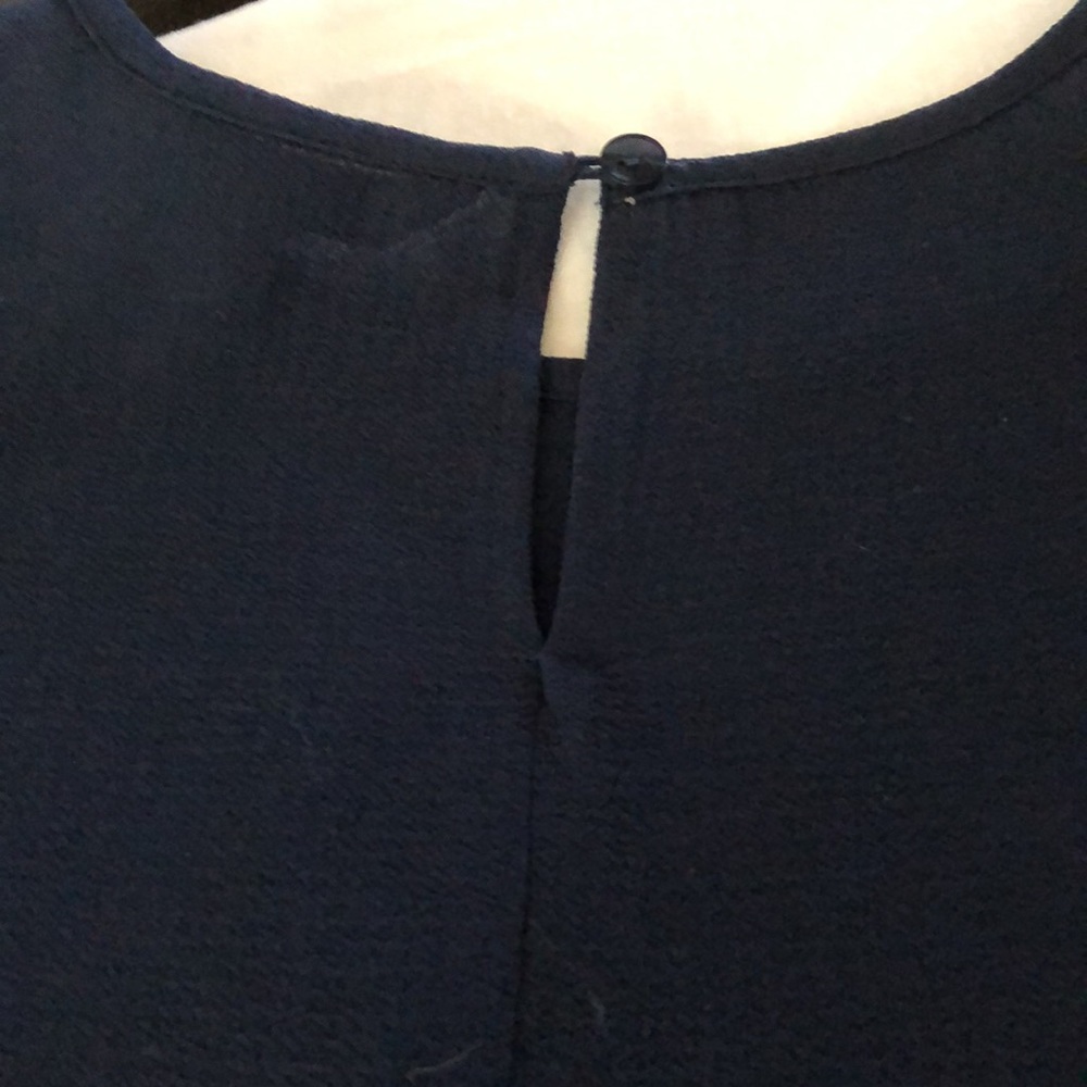 Women’s blouse. - Picture 3 of 3